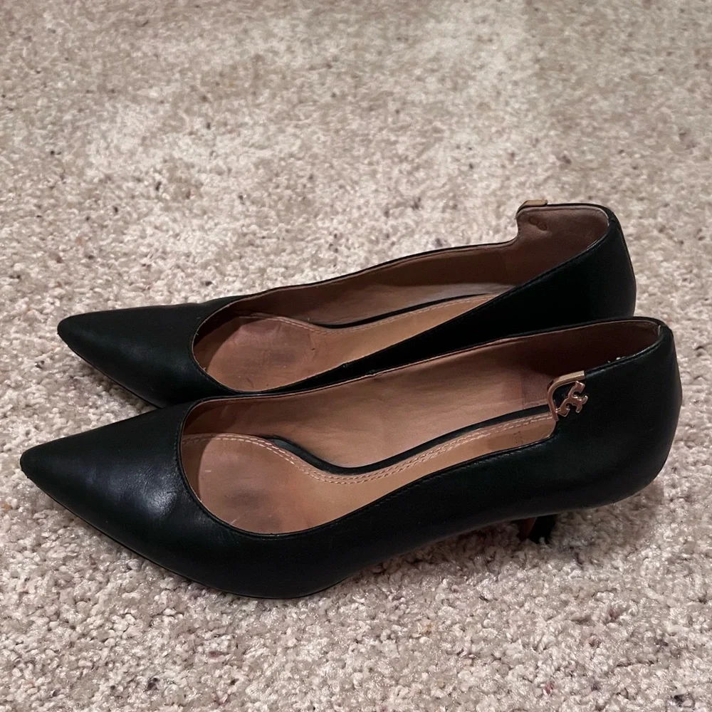 Tory Burch Black Leather Pumps - Picture 5 of 11